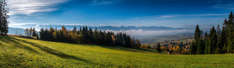 Panorama Tatr z Gorców - poniżej Klikuszowa - Jesień © Ola i Eryk
