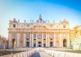 Obraz premium St. Peter's cathedral in Rome, Italy