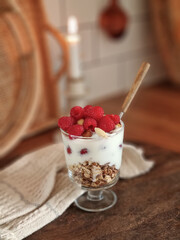 yogurt with berries