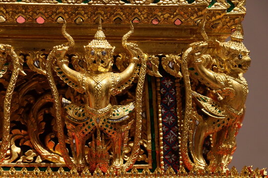 laithai - thai style filigree fine art by carving thai deity