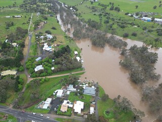 Flooding Axedale village, Campaspe River burst its banks near Bendigo after heavy spring rain 2022