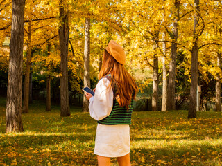 woman in autumn park