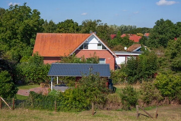 Wohnhaus im Grünen, Elsfleth, Wesermarsch, Niedersachsen, Deutschland
