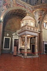 Fototapeta na wymiar Le Corsie Sistine del Santo Spirito in Sassia a Roma