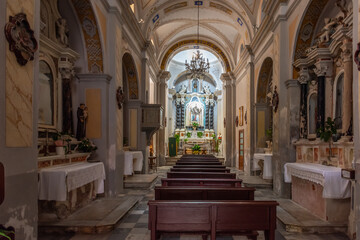 Fototapeta na wymiar Interior view of a small church in Bosa