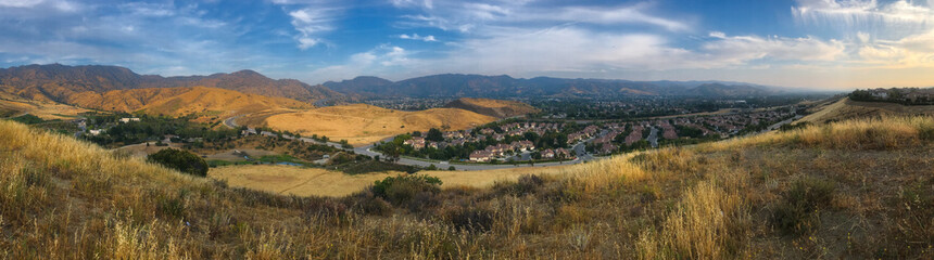 Fototapeta na wymiar Panoramic View of Simi Valley, Ventura County