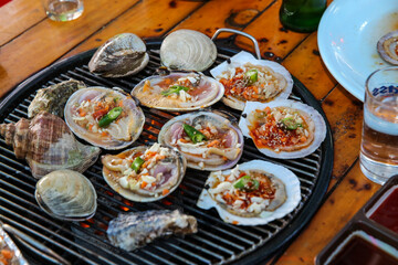 조개구이, 조개구이모듬, 개조개, 말조개, 소라, 새조개,
조개해물모듬구이, 