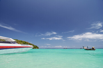 Obraz premium Vacation in paradise. Travel by Thailand. Beautiful landscape tropical beach with turquoise water.