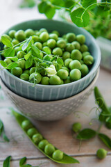 Bowl with sweet pea pods