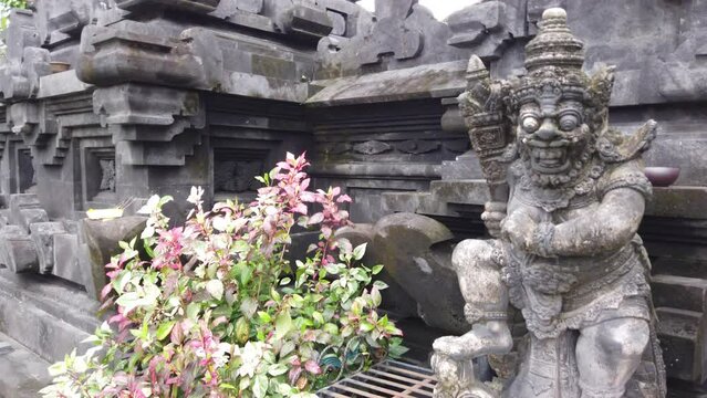 Balinese Statue, Temple Guardian, Hindu Architecture, South East Asia, Indonesia Stone Art in Bali