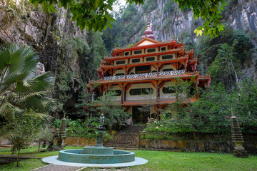 Ipoh, Malaysia - October 2022: Views of the Sam Poh Tong Temple, Chinese temple built within a limestone cave on October 19, 2022 in Ipoh, Malaysia.. - 541467926