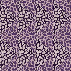 Abstract leopard skin mosaic seamless pattern design. Geometric animal skin endless background. Vintage cheetah fur wallpaper.