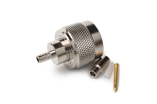 Antenna adapter