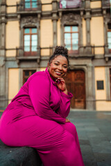 Fototapeta premium beautiful black girl traveling alone