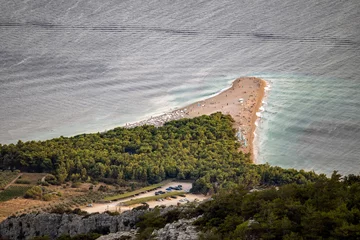 Papier Peint photo Plage de la Corne d'Or, Brac, Croatie The most famous croatian beach Zlatni Rat photographed from Vidova Gora, the highest peak of Brac island, Croatia