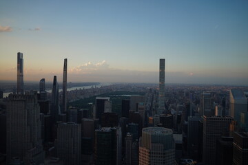 Fototapeta na wymiar sunset over New York City and Central Park