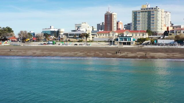 mar comodoro soleado