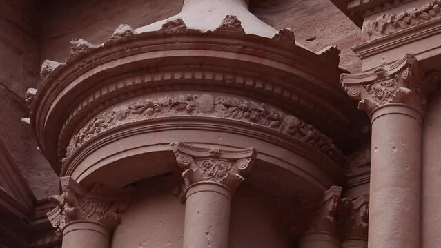 Detalle del El Tesoro en la ciudad de Petra