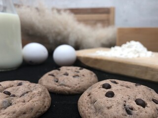 Artisanal cookies with chocolate chismas and added
