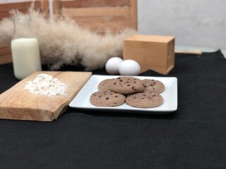 Artisanal cookies with chocolate chismas and added