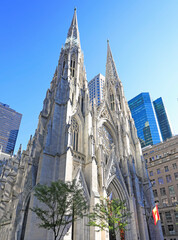 Fototapeta na wymiar St. Patrick's Cathedral exterior view in New York City