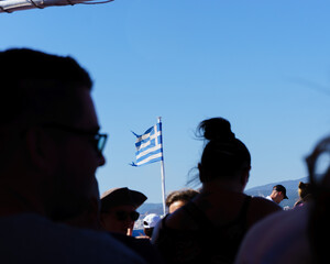 wakacje w Grecji, tło urlopowe, czas relaksu zwiedzanie flaga grecka - obrazy, fototapety, plakaty