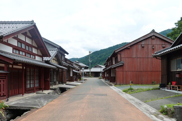 若狭鯖街道熊川宿の伝統的な街並み（福井県若狭町）