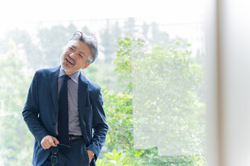 ビジネスマン・シニア男性