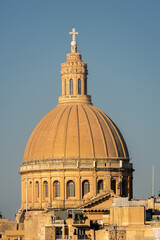 Fototapeta premium Dome of Valletta Basilica of Our Lady of Mount Carmel at sunset, Malta