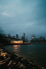 Obraz premium Bridge at night