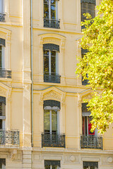 Fototapeta na wymiar paysage urbain de la ville de Lyon en automne
