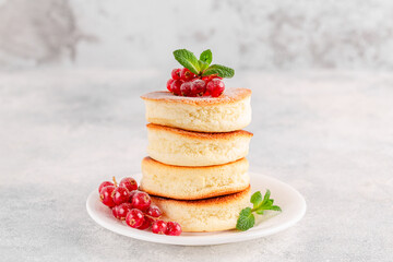 Japanese soft pancakes with berries
