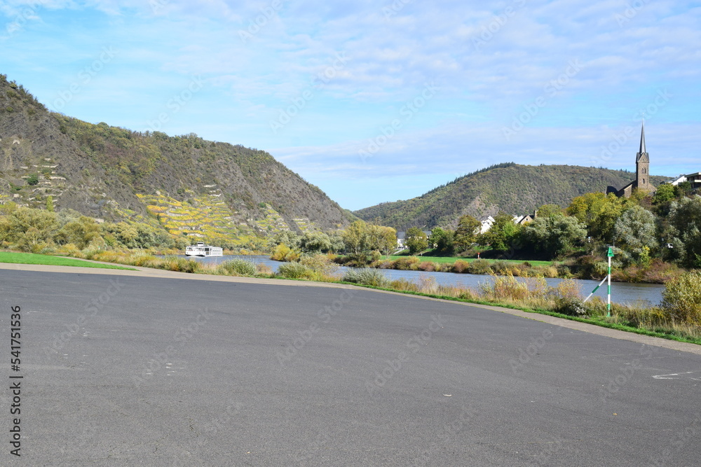 Canvas Prints parkplatz an der mosel