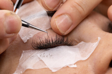 Eyelash thickening with one to one treatment
