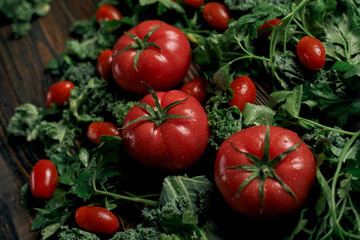 image of ripe red tomatoes and broccoli .