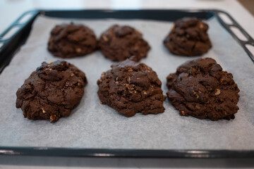 Baking chocolate cookies