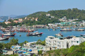 Obraz premium Beautiful Scenery of Cheung Chau with Hong Kong Island in the Backdrop