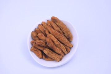Snacks made from bananas. It is a baked fruit.