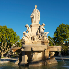 Fototapeta na wymiar View of famous fountain in the morning, Nimes