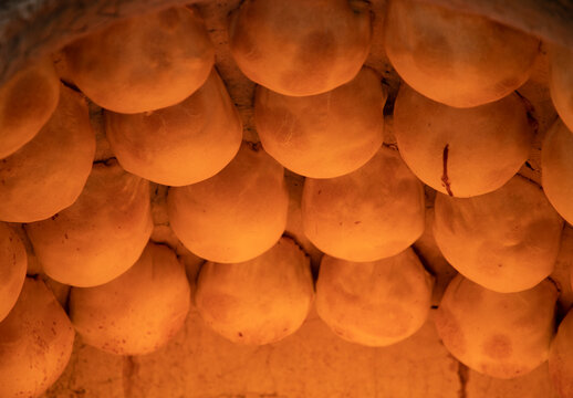 Jizzakh Somsa is about 20cm in diameter and one of them is enough to fill you up.