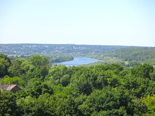 Fototapeta na wymiar summer view of the Oka River from the shore