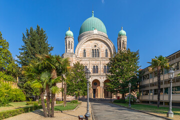 Fototapeta na wymiar Grande Synagogue de Florence, Italie