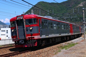 通勤電車 しなの鉄道