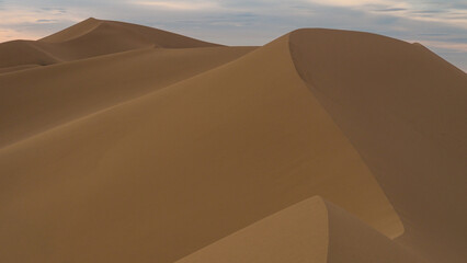 Fototapeta na wymiar Dunes of Gobi desert in sunset light in Mongolia