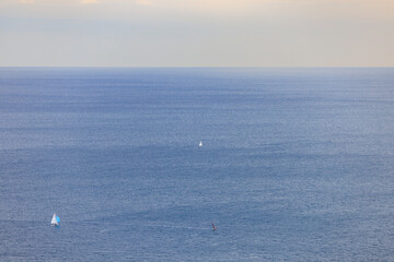 ヨットとウインドサーフィン