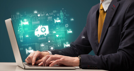 hand browsing on the internet for medical issues