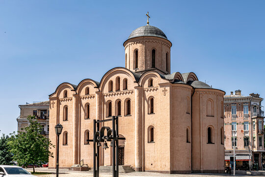 Church of the Dormition of the Virgin of Pyrohoshcha OCU