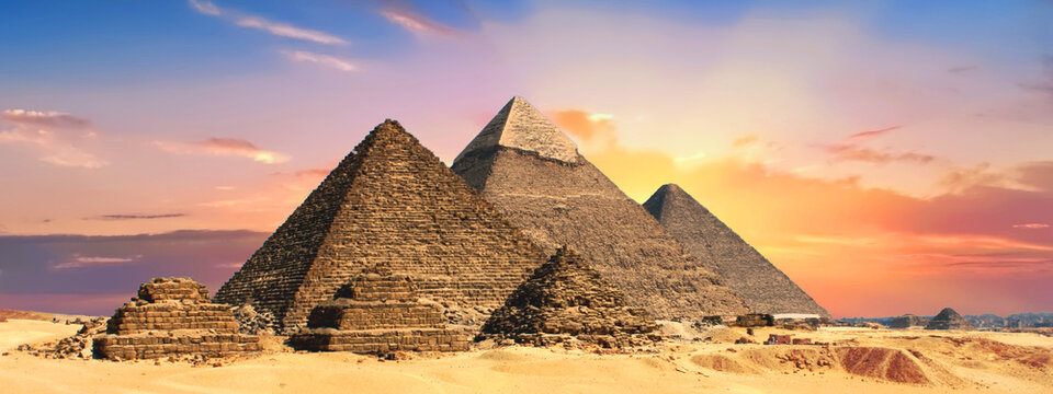 pyramids01