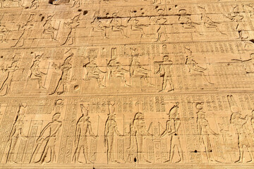 Fototapeta na wymiar Dendera temple in Luxor, Egypt