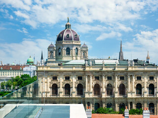 Obraz premium View with Museum of Natural History Vienna from the top of MuseumsQuartier, the Center for contemporary art in Vienna